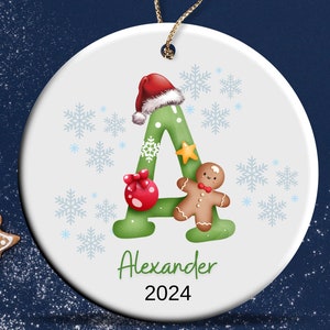 Adorno con nombre y letra A, adorno familiar 2024, adorno con inicial personalizado, adorno con nombre personalizado, adorno navideño familiar, regalo de Navidad