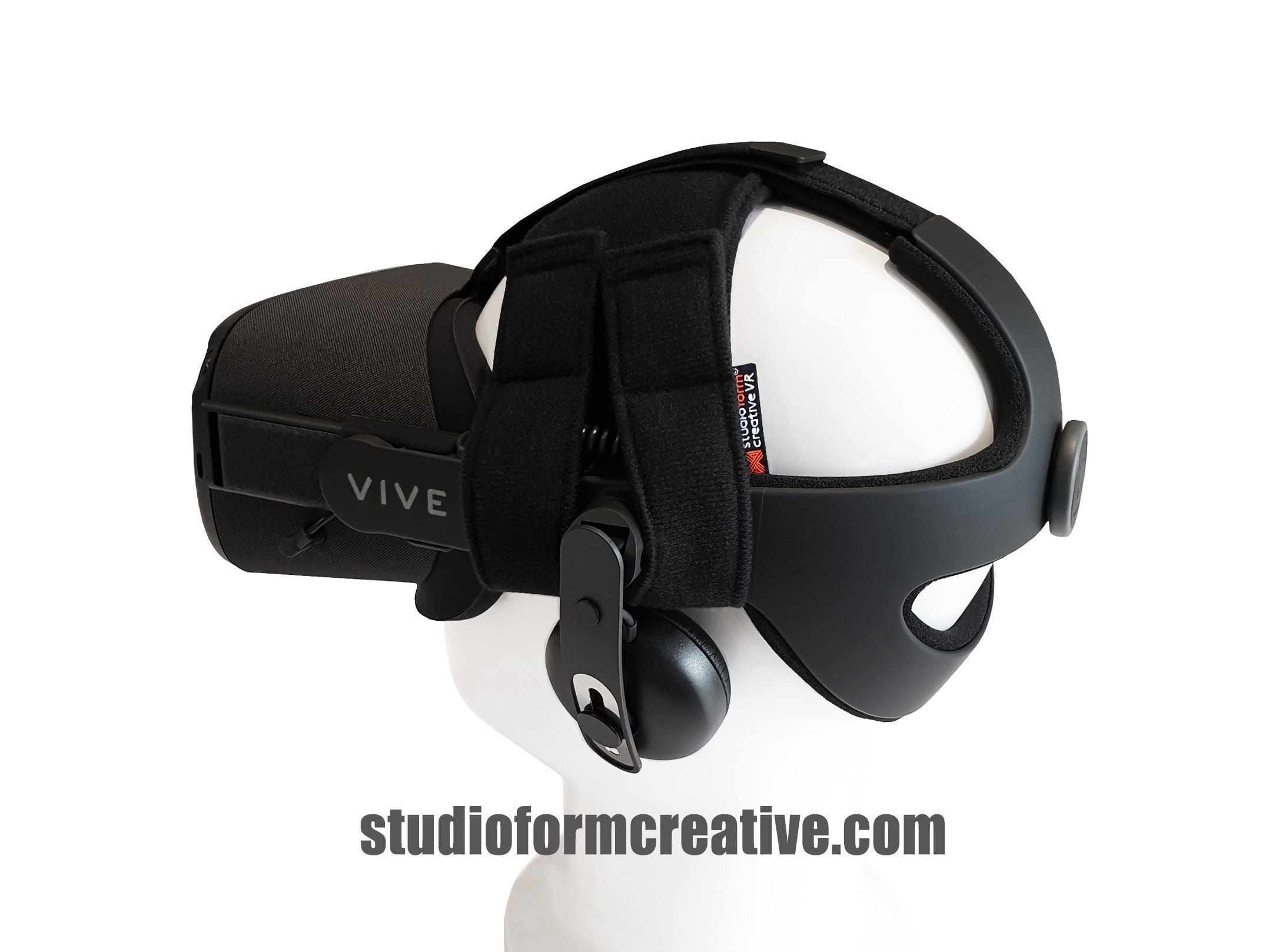 Dramatically improved my FOV on Quest 3 with Creative Studioform strap :  r/OculusQuest