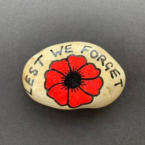 Poppy pebble, Remembrance stone, Lest We Forget Grave ornament, Paperweight, Royal British Legion donation, Hand-painted & varnished image 6