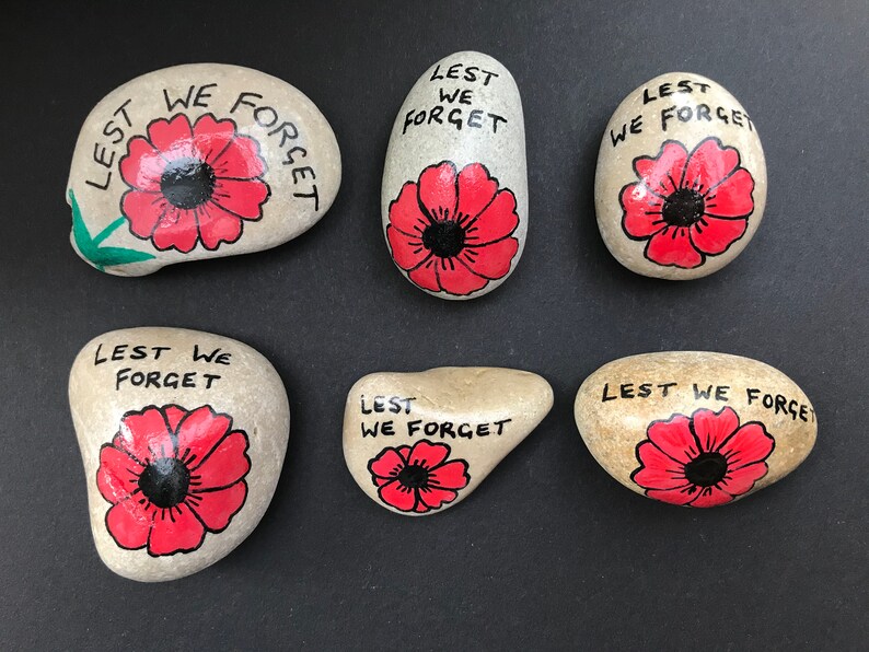 Poppy pebble, Remembrance stone, Lest We Forget Grave ornament, Paperweight, Royal British Legion donation, Hand-painted & varnished image 4