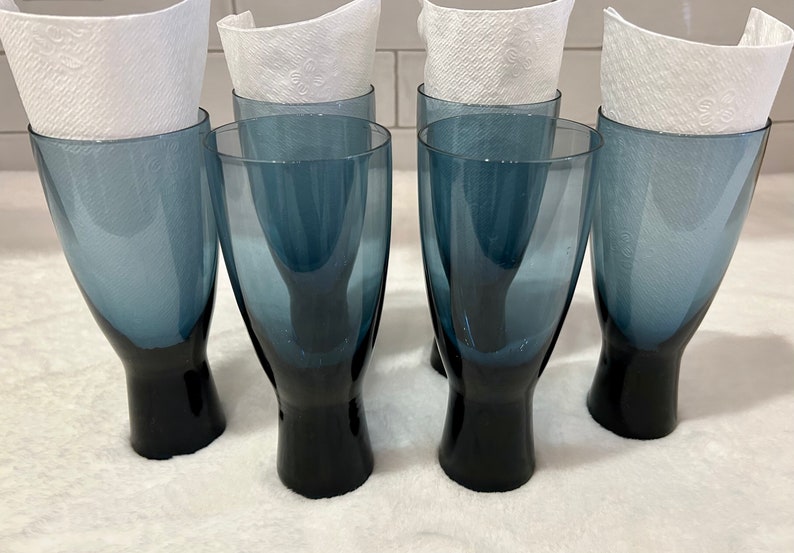 MCM Mid Century Heavy Weighted Hand Blown Vintage Cobalt Blue Pilsner