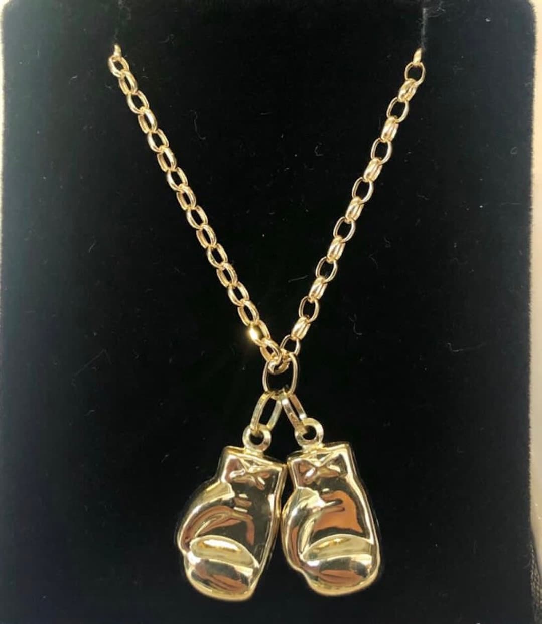 9ct Gold Boxing Gloves Chain Pendant. Real 375 Hallmarked Men's Boys