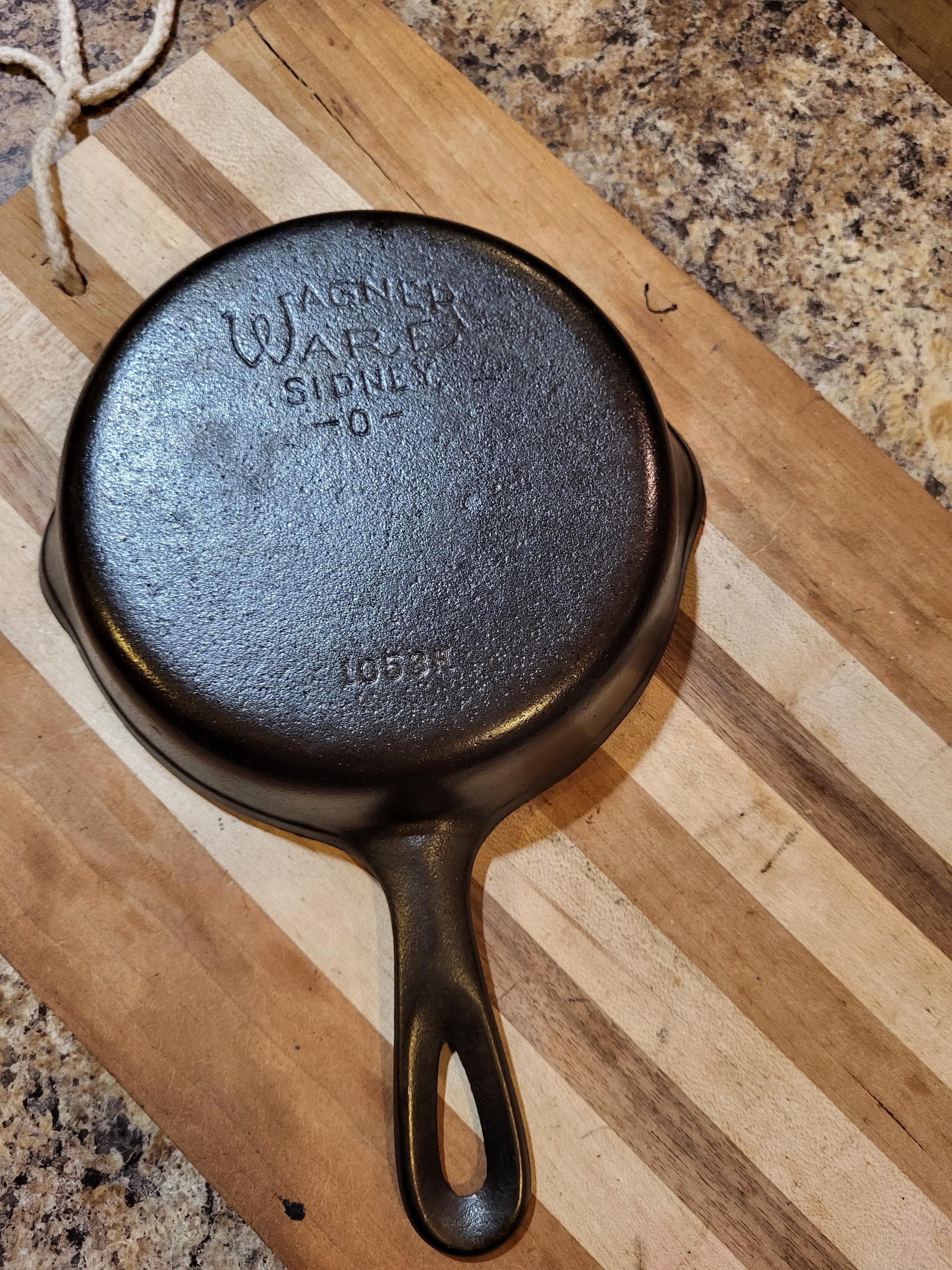 Vintage Wagner Ware Sidney Skillet No.3 1053H.