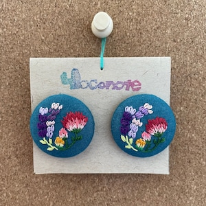 Handmade embroidered flowers earrings, Lavender and Globe Amaranth