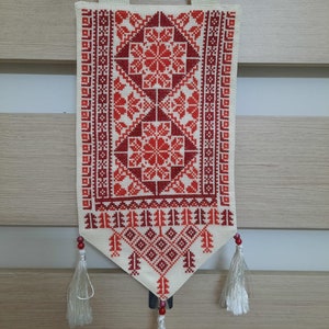 HANDMADE PALESTINIAN EMBROIDERED wall hanging | Handmade Palestinian embroidered Wall Art | Tatreez Wall Art | Cross Stitches Design