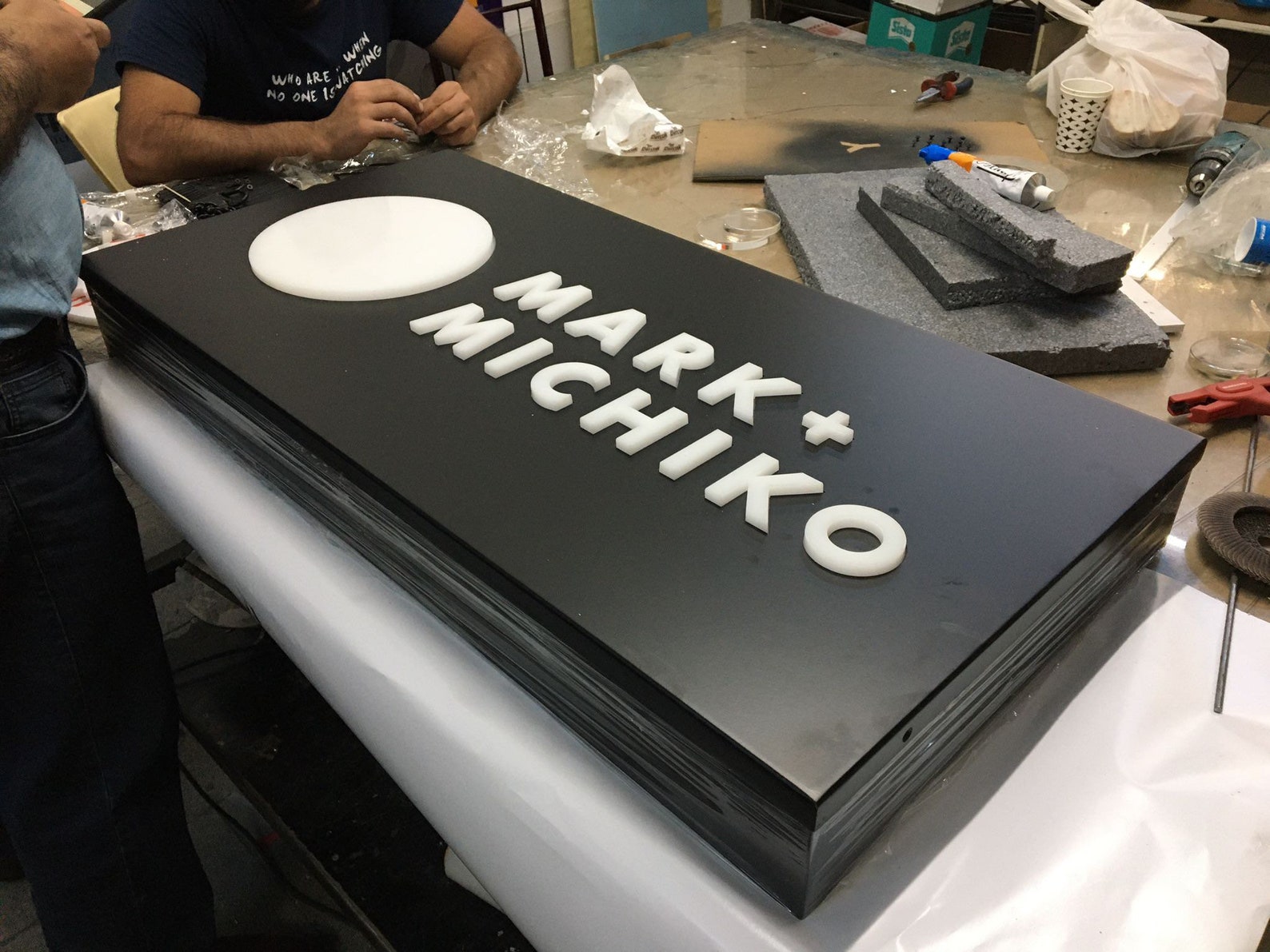 Custom Light Box Sign: 3D LED, Double Sided, Backlit Outdoor Signage - Etsy