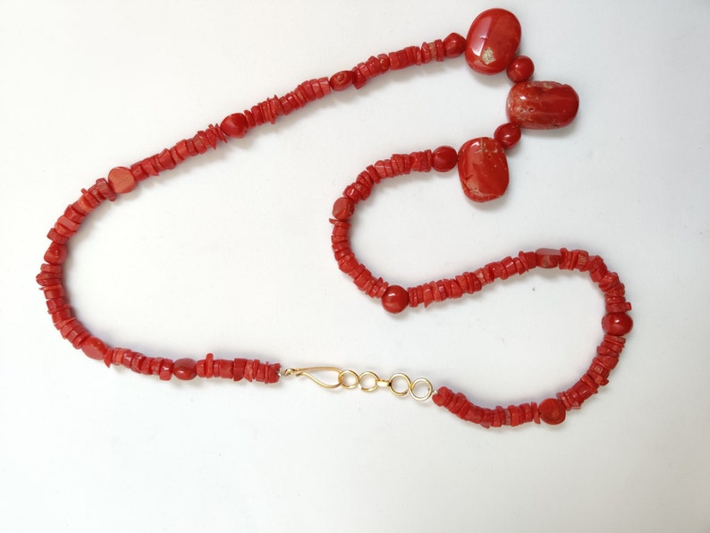 BRILLIANT CORAL NACKLACE ! Cabochon Gemstone Red Coral Smooth Necklace.. 100/% Natural Italian Red Coral Handmade Necklace