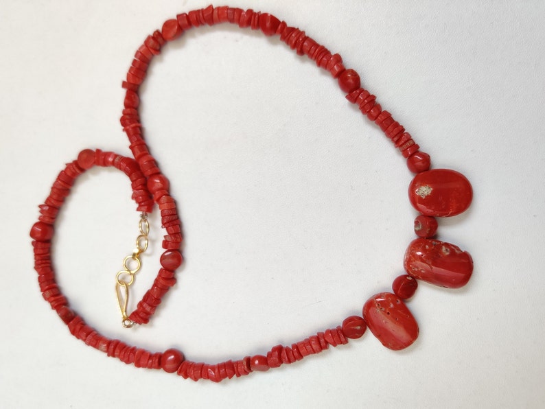 BRILLIANT CORAL NACKLACE ! Cabochon Gemstone Red Coral Smooth Necklace.. 100/% Natural Italian Red Coral Handmade Necklace