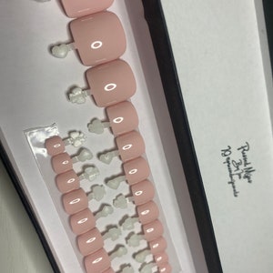 Unghie finte: rosa pallido perfetto