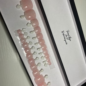 Unghie finte: rosa glitterato