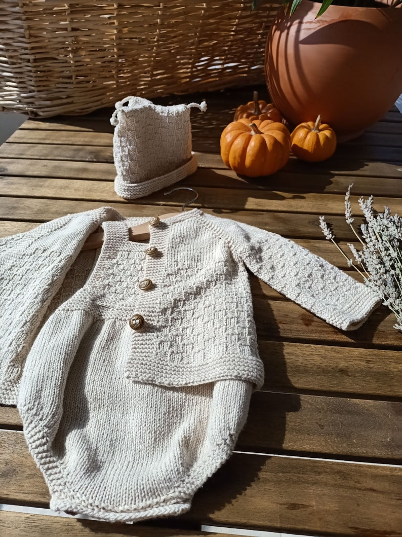 Hand Knitted Newborn Baby Coming Home Outfit, Knitted Baby Photography Set, Newborn Boys Hospital Outfit, Cotton Baby Clothes, Gift for Baby image 8