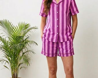 Handmade Cotton Pajama Set: Tiger Print Short Sleeve Nightwear