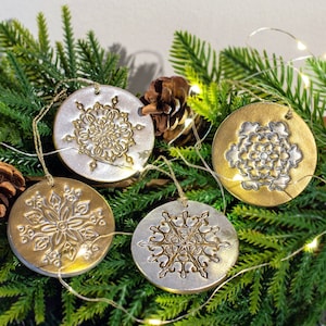Christmas tree hanging ornaments Set of 4, Elegant embossed round Xmas holiday clay gift tags, Metallic silver gold Handmade Christmas decor