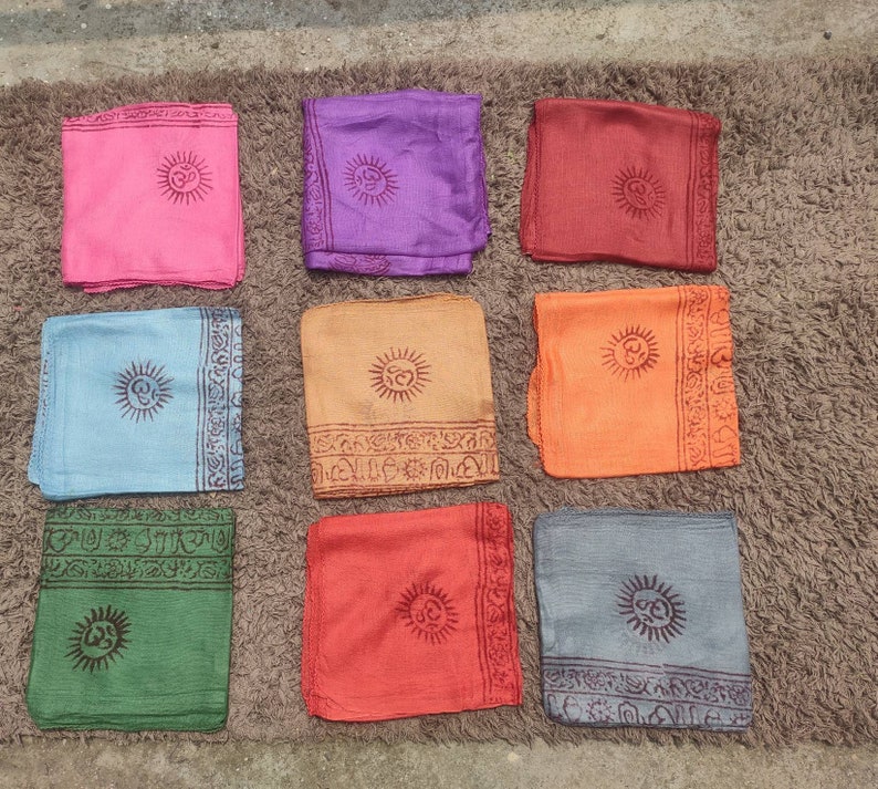 Écharpe de méditation, grande écharpe om, foulards de yoga, écharpe vinayasa, bandeaux kundalini, écharpe de prière, 100 % coton, paréo om image 6