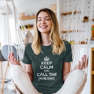 Cadeau Personnalisable  - Keep Calm and Call the "votre choix" T-Shirt - Cadeau parfait pour le prof d'éduc, la T.S., la psychologue, etc.
