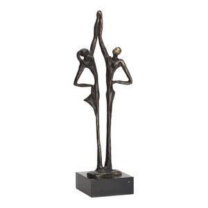Statuette the bond