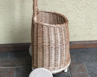 OFFIGAM Geflochtener Süßigkeitenkorb - Mini Einkaufswagen Design Himmelblau