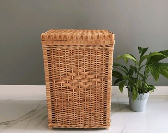 Large Wicker Laundry Basket with Lid, Rustic Basket Hamper with Lid, Rattan Laundry Basket Organizer, Woven Lidded Storage Basket