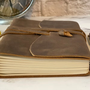 Christmas gift Refillable leather Journal ,Travel Notebook,Leather Gift,Perfect Gift for Men or Women.A5 size 8x6