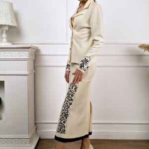 Premium knitted woolen suit main image 1