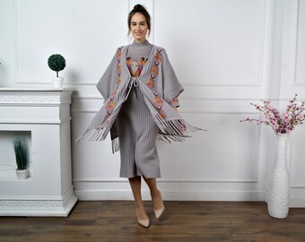 KNITTED WOOLEN SET: Midi Dress and Cape, Egyptian Style Knit Set, Knit Midi  Dress and Cape With Fringe, Woolen Embroidered Dress and Cape - Etsy