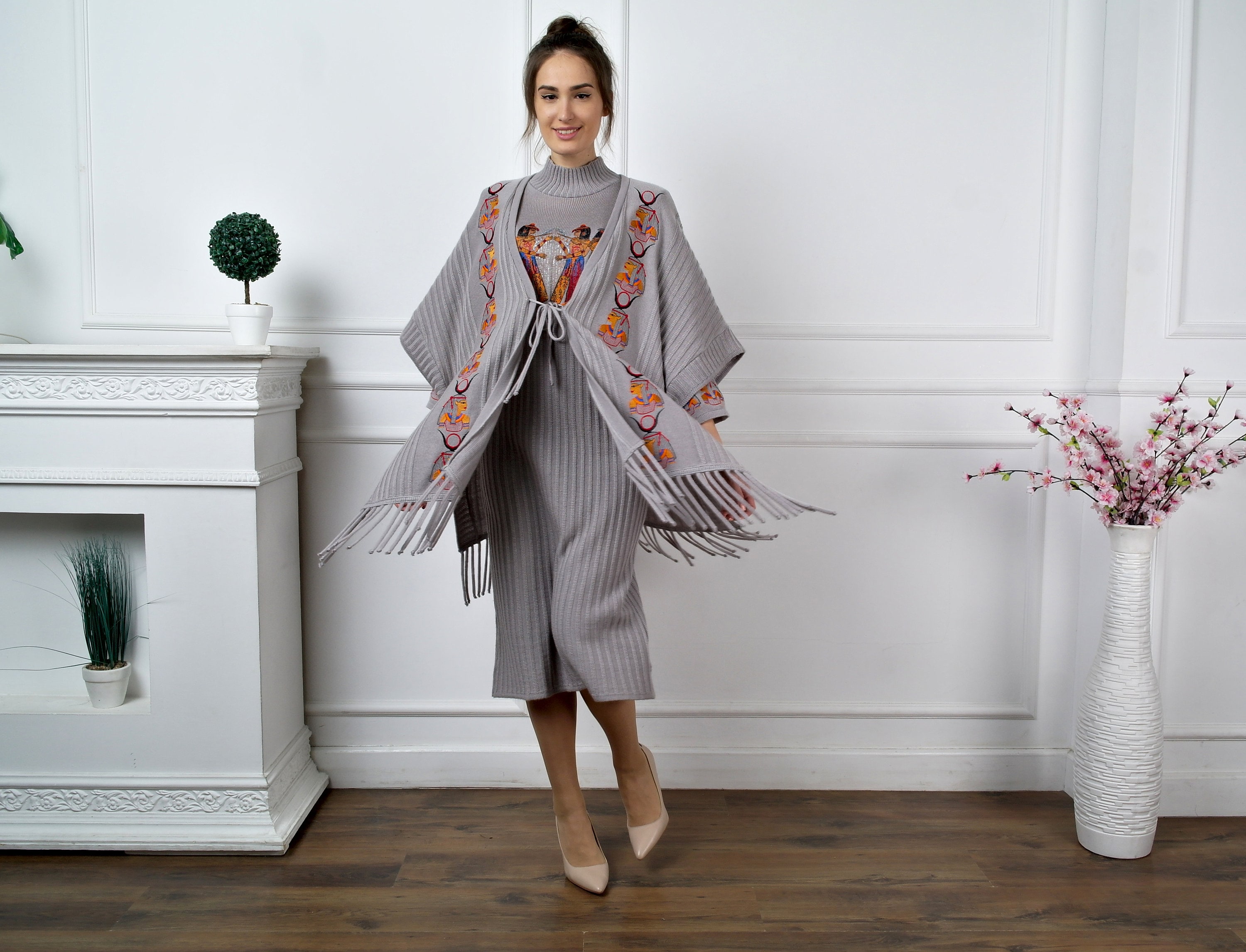 long knit cape dress Scanlan Theodore Crepe Knit Cape Dress Black / L