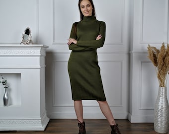 BEST-SELLER: WOOL Dress, Knitted dress, Women&#39;s Turtleneck dress, Woolen Dress, Winter Knit Dress, Warm woolen dress, Elegant Midi dress
