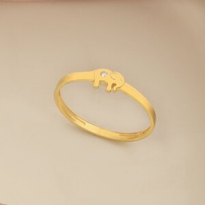 Anillo de elefante bonito - Regalo del día de la madre - Anillo de elefante con pequeño diamante - Anillo delicado - Anillo minimalista - Anillo para mujer