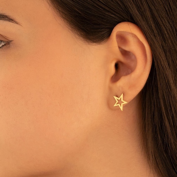 Fallen Star Earrings - Mother's Day Gift - Bright Star Earrings - Dainty Stars Earrings - Star Earrings - Star Jewelry - Dainty Star Stud