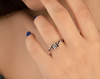 Barbed Wire Ring - Mother's Day Gift - Street Wear Ring - Spike Chain Ring - Punk Ring Barbed Wire - Tattoo Jewelry - Halloween Jewelry