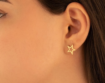 Fallen Star Earrings - Mother's Day Gift - Bright Star Earrings - Dainty Stars Earrings - Star Earrings - Star Jewelry - Dainty Star Stud