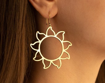 Créoles soleil - cadeau fête des mères - boucle d'oreille soleil - créoles soleil argent - bijoux célestes - cadeau de remise des diplômes - cadeau pour elle