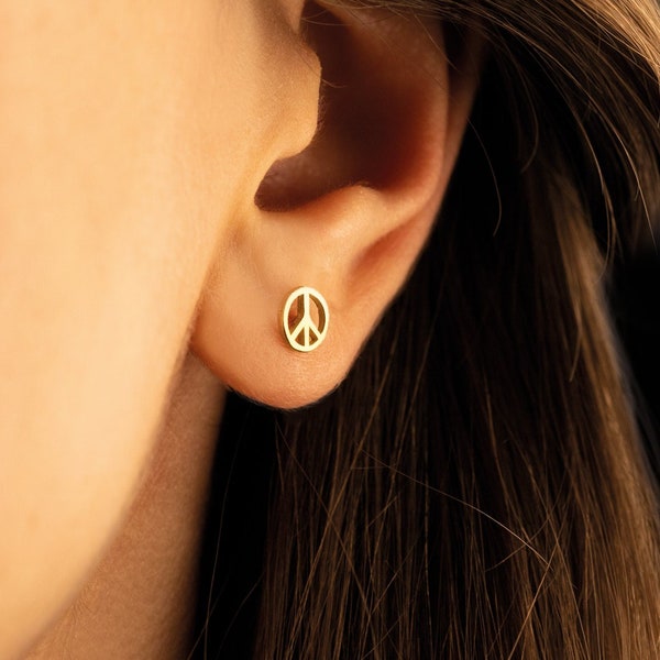 Tiny Peace Sign Earrings - Mother's Day Gift - Peace Stud Earrings - Second Hole Earrings - Hippie Earrings - Minimalist Earrings