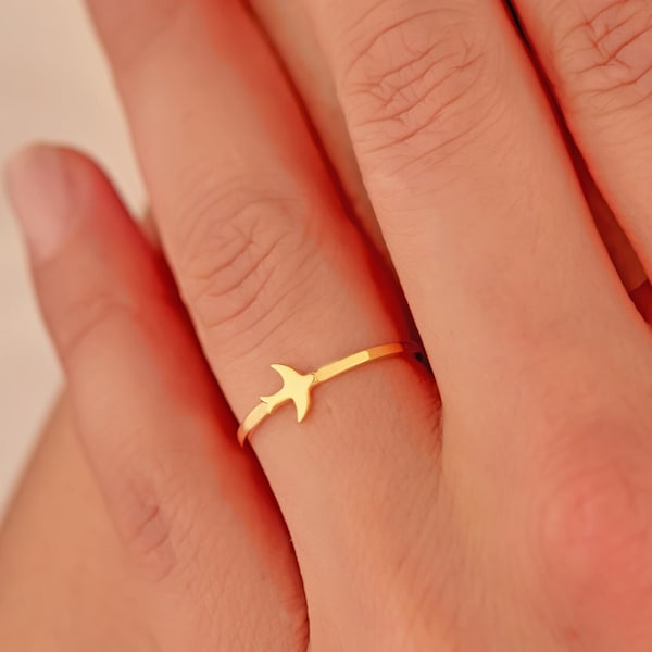 Little Bird Ring - Mother's Day Gift - Tiny Bird Ring - Dainty Bird Ring - Bestfriend Gift - Ring For Women - Minimalist Ring