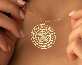 Sacred Geometry Necklace Sri Yantra - Mother's Day Gift - Yoga Jewelry - Sri Yantra Necklace - Metaphysical Jewelry - Spiritual Charm