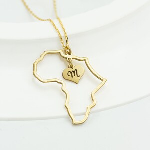 Collar con la letra de África personalizada - Regalo para el Día de la Madre - Plata de ley 925 - Joyería minimalista - Regalo para ella