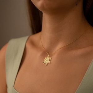 Collar de Metatrón de oro Joyería de geometría sagrada Colgante de cubo de Metatrón Collar de símbolo religioso Collar de meditación Regalo para él imagen 5