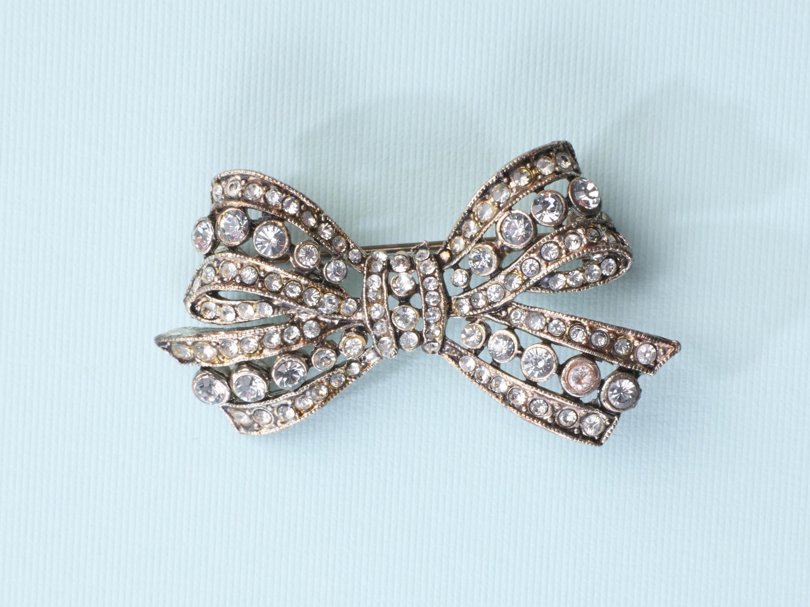 Lee Angel Jewelry - Etsy display picture 3