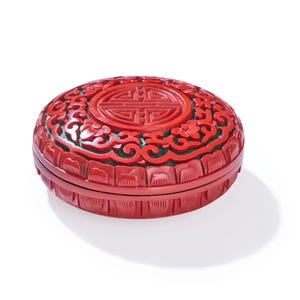 Vintage chinesische Schmuckdose aus rotem Lack, Shou-Symbol für Langlebigkeit, florales rundes Muster (7,6 cm)