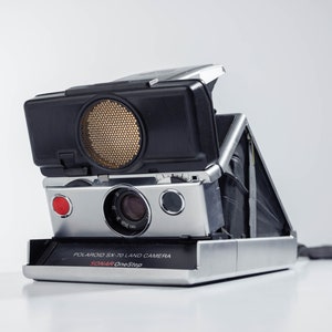 Polaroid SX-70 Land Camera Sonar OneStep