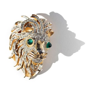 Broche vintage con cabeza de león de Kenneth Jay Lane: una pieza de estilo majestuoso
