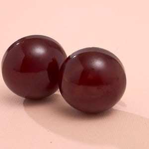 Orecchini a clip vintage con cupola in ambra di Kenneth Jay Lane