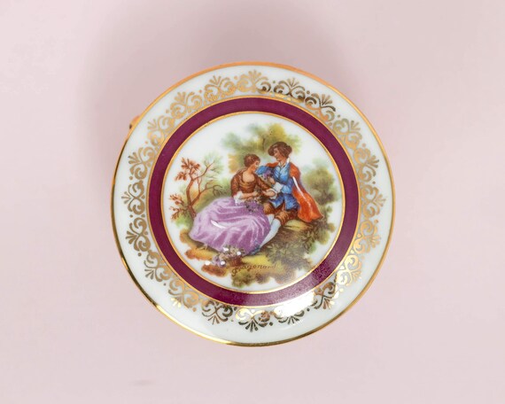 Limoges France Burgundy and Gold Lidded Trinket Jewelry Box with Footed Base View 3