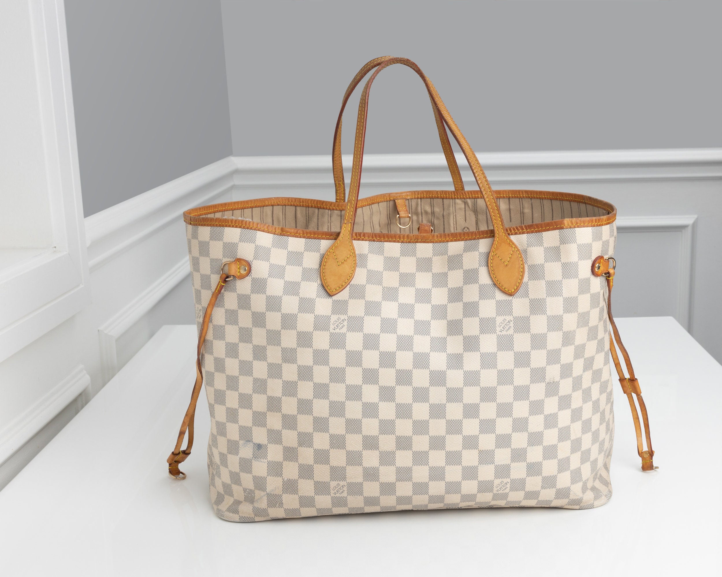 Louis Vuitton Damier Azur Neverfull Pouch Insert Clutch