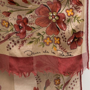 Sciarpa di seta floreale vintage Oscar de la Renta