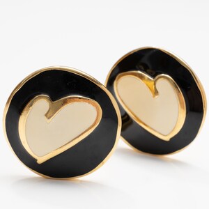 Pendientes de clip redondos grandes con forma de corazón vintage de Escada en dorado, crema y negro
