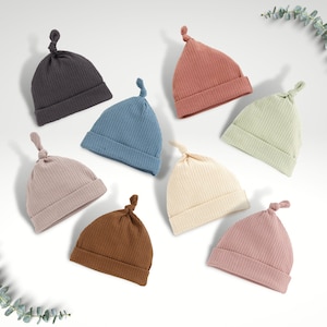 Superzachte geribbelde geknoopte babymuts van biologisch katoen 0-3 maanden unisex genderneutraal cadeau pasgeboren babyshower