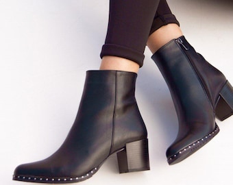 Black Chunky Heel Ankle Boots – Faux Leather Winter Boots