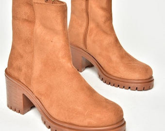 Tan Suede Ankle Boots – Chunky Block Heel, Fall Fashion