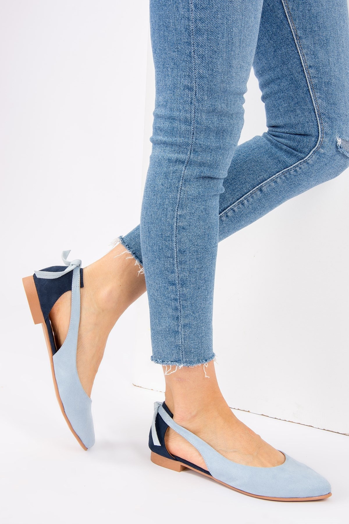 navy blue flat shoes